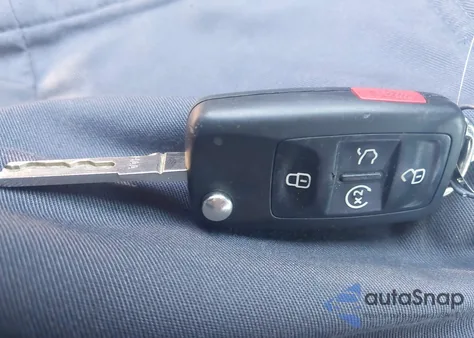 2013 Volkswagen Passat 2.0L Tdi Sel Premium from USA, damaged, VIN 1VWCN7A35DC083250